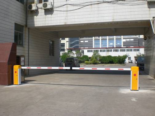 喜迎煙臺(tái)出安智能道閘進(jìn)駐煙臺(tái)冰輪集團(tuán)有限公司