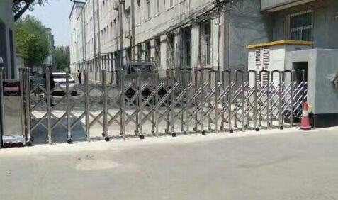 唐山森泰幼師學(xué)校項目伸縮門支持唐山出安智能