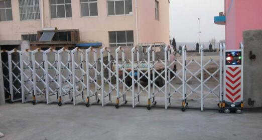 溫州出安智能伸縮門進駐溫州市第二外國語學校