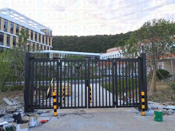 熱烈祝賀臺(tái)州出安智能分段平移門進(jìn)駐臺(tái)州二電廠