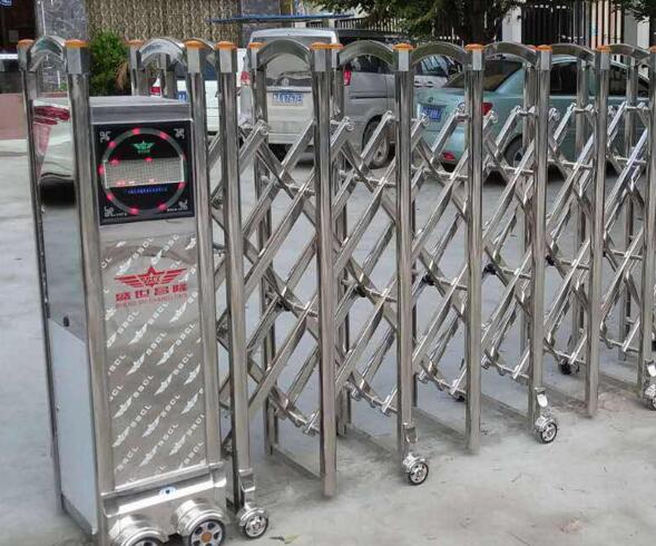 臺(tái)州出安智能電動(dòng)伸縮門成功牽手偉星金色學(xué)府