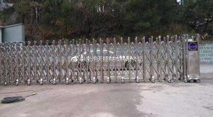 萬家之星選擇臺州出安智能為電動伸縮門供貨商