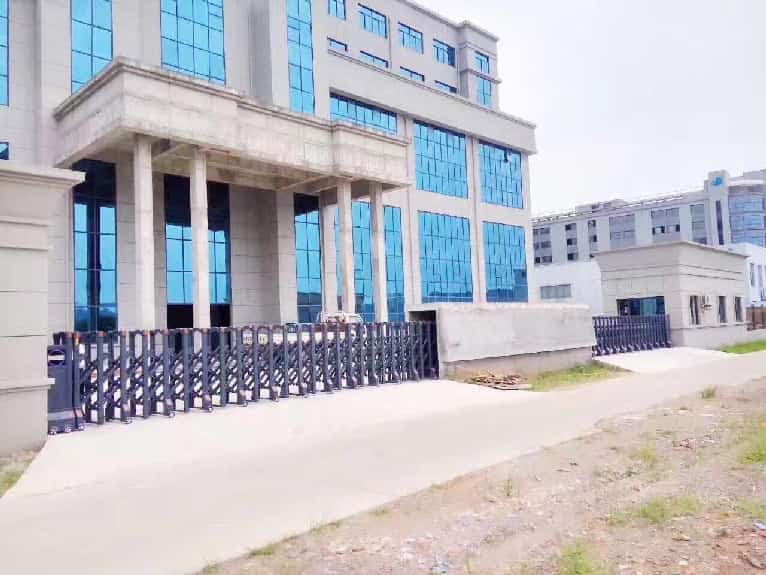 熱烈祝賀金華出安智能電動伸縮門進駐金華市中級人民法院