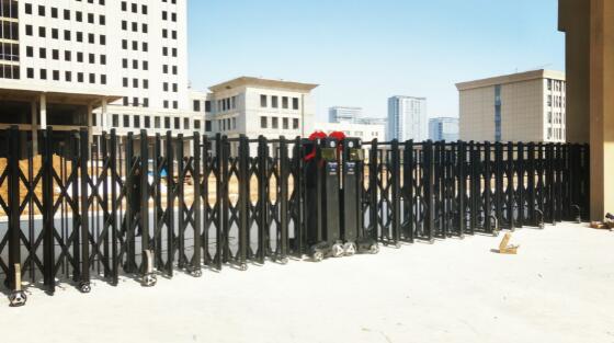 邯鄲出安智能電動(dòng)伸縮門點(diǎn)綴邯鄲漢光重工