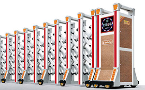 恭賀保利?海上五月花成功安裝連云港出安智能電動(dòng)伸縮門