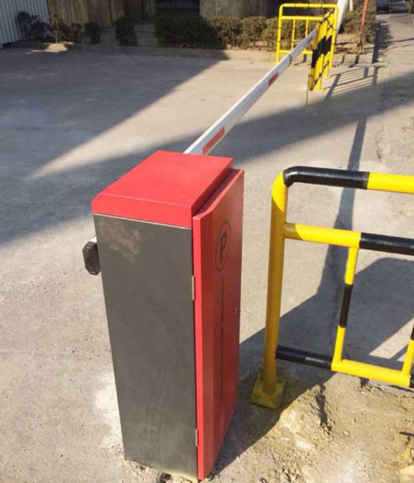 許昌建業(yè)世和府道閘案例 - 中出網(wǎng)-智能出入口與停車(chē)充電門(mén)戶