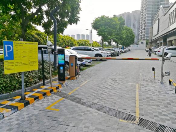 圖為佛山萬科水晶城小區(qū)項目改造后