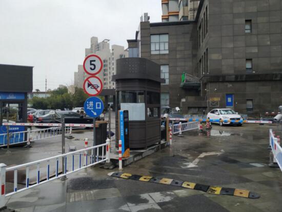 上?！つ┚频? width=