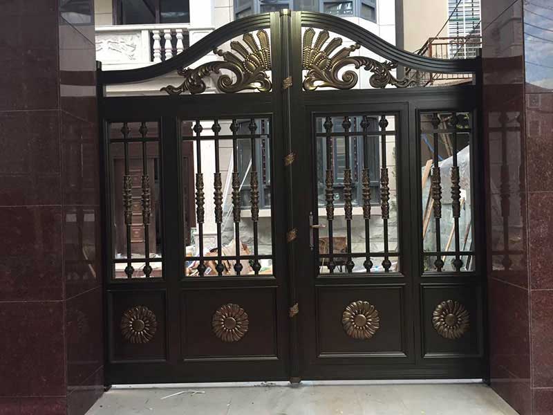 旺饒山莊庭院大門案例 - 中出網(wǎng)-智能出入口與停車充電門戶