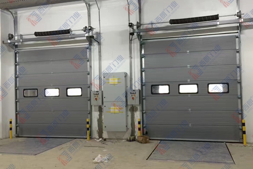 杭州密封好的冷庫(kù)工業(yè)提升門