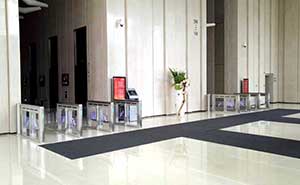 長(zhǎng)沙楷林國(guó)際大廈通道閘案例