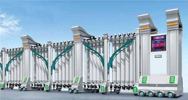 揭陽出安智能電動伸縮門進駐普寧保利和府大門口