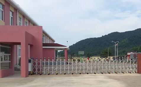 邢臺(tái)水業(yè)集團(tuán)有限公司選用邢臺(tái)出安智能伸縮門彰顯個(gè)性