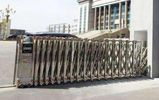 邢臺(tái)市第五中學(xué)采購邢臺(tái)出安智能電動(dòng)伸縮門