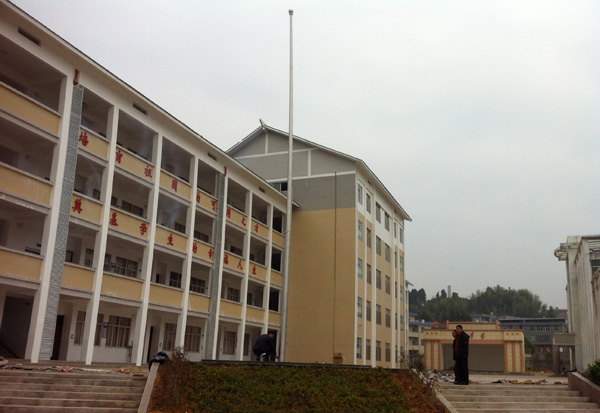 龍巖出安智能旗桿進駐龍巖才溪小學