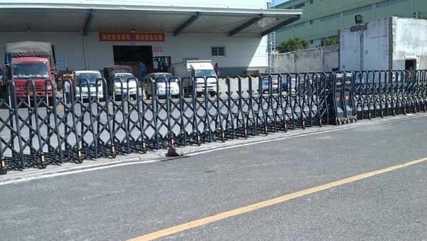 喜迎曲靖出安智能電動(dòng)伸縮門進(jìn)駐曲靖雙友鋼鐵有限公司