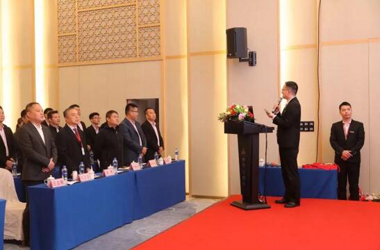 道爾隆重舉行2019年度總結(jié)表彰大會