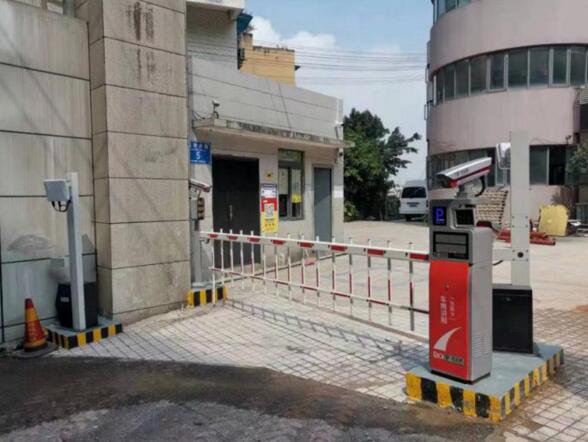 10大道爾經(jīng)典案例 | 見(jiàn)證道爾停車(chē)場(chǎng)設(shè)備的高端、先鋒、時(shí)尚、魅力