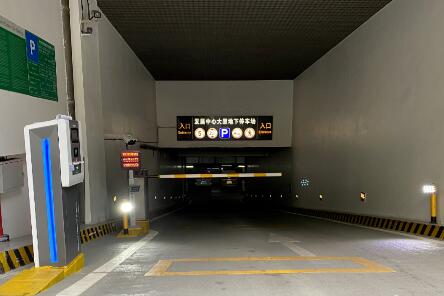 “廣州發(fā)展中心大廈”泊車(chē)管理定制道爾產(chǎn)品