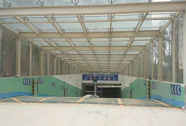 熱烈祝賀開封出安智能車牌識別系統(tǒng)進(jìn)駐河南化工技師學(xué)院地庫