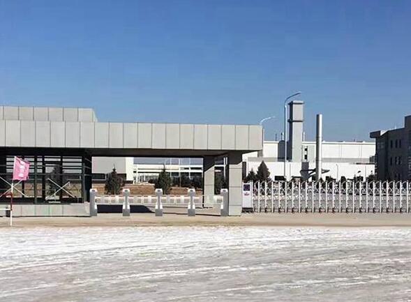 電賀：張家口出安智能伸縮門成為張家口市機(jī)械制造有限責(zé)任公司的門柱
