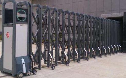 張家口出安智能電動(dòng)伸縮門讓張家口市第一中學(xué)顯得更有個(gè)性