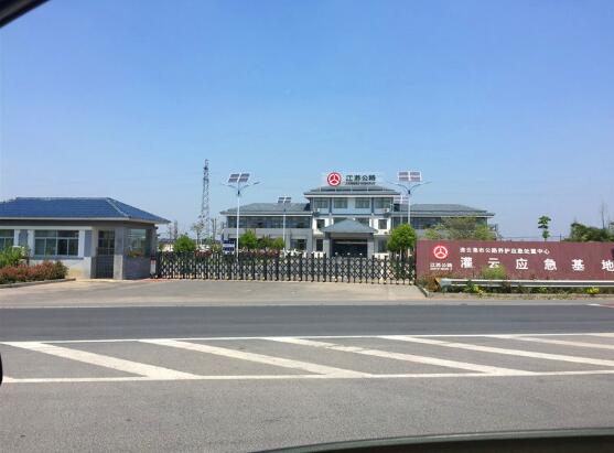 連云港市公路養(yǎng)護應(yīng)急處理中心項目與承德出安智能再度合作引進伸縮門