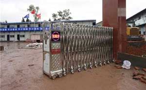 達(dá)州華川集團(tuán)電動伸縮門案例