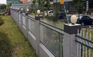 達(dá)州濱江?四季花城圍墻護(hù)欄案例