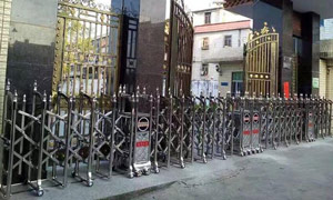 婁底曾國(guó)藩故居電動(dòng)伸縮門案例