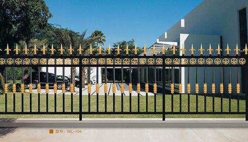 三門峽建業(yè)壹號城邦鋁藝護欄案例 - 中出網(wǎng)-智能出入口與停車充電門戶