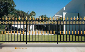 三門峽建業(yè)壹號城邦鋁藝護欄案例