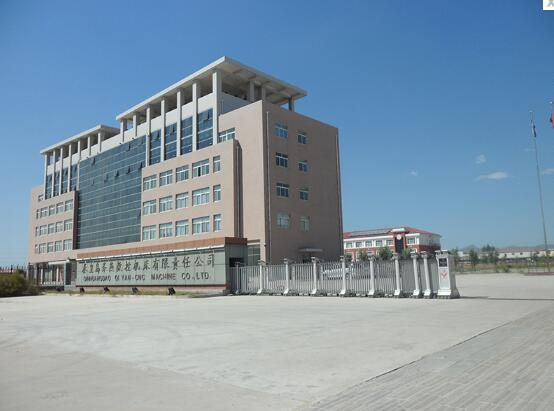 秦皇島出安智能為齊燕數(shù)控機(jī)床有限公司添上伸縮門(mén)