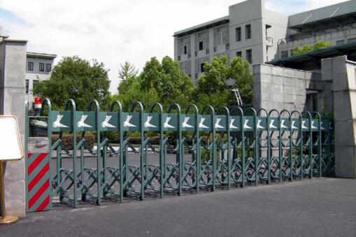 電賀秦皇島出安智能電動(dòng)伸縮門進(jìn)駐博輝萬象城