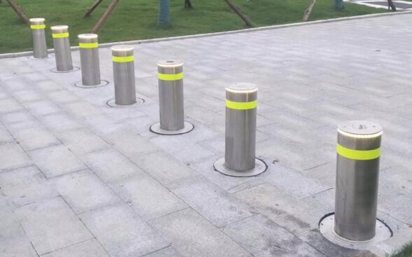 秦皇島出安智能升降柱給鴻瑞科技開發(fā)有限公司項(xiàng)目不一樣的體驗(yàn)