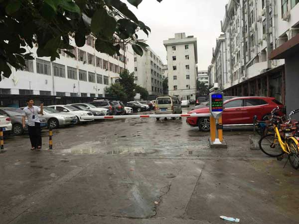 喜迎六盤水出安智能停車場系統(tǒng)進駐六盤水黃河醫(yī)院