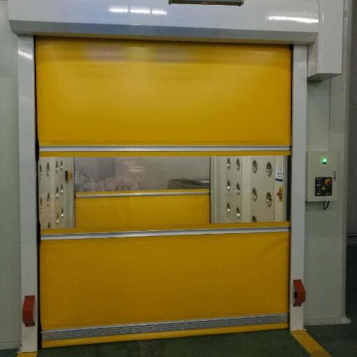 衡水出安智能卷簾門(mén)安裝在昊和沁園大門(mén)口