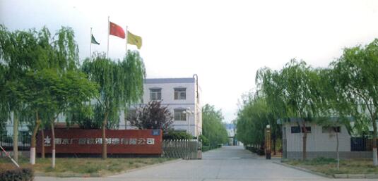 電賀衡水出安智能電動(dòng)伸縮門進(jìn)駐衡水廣廈鐵塔制造有限公司大門口