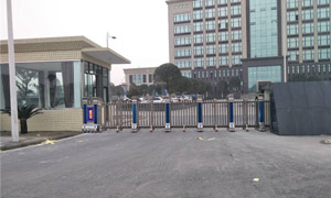 內(nèi)江川建建筑有限公司電動(dòng)伸縮門(mén)案例