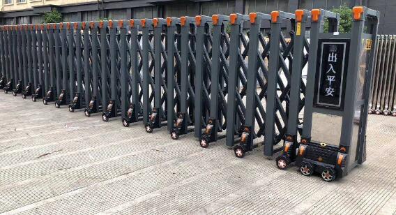 舟山出安智能伸縮門成為融信九號府的搖籃