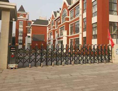 麗水伸縮門(mén)