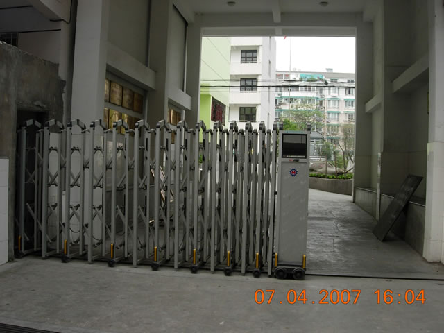 熱烈祝賀麗水出安智能電動(dòng)伸縮門進(jìn)駐麗水市中山小學(xué)