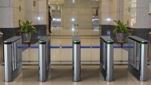 何為定制荊門智能通道閘服務(wù)？它為企業(yè)帶來什么價值？