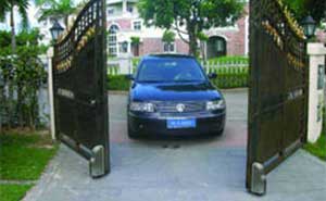 閩都大莊園香榭路開門機(jī)案例