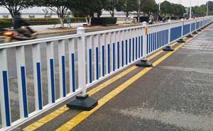 道路隔離護欄1