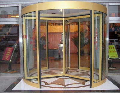 感恩森宇坐標城選擇了陽泉出安智能旋轉(zhuǎn)門