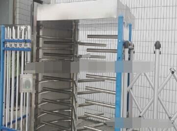 慶賀黃山出安智能通道閘進(jìn)駐黃山人民銀行