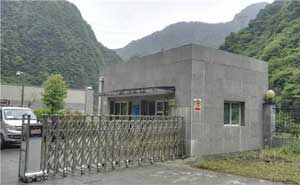 雅安四川川投田灣河開發(fā)有限責(zé)任公司伸縮門案例