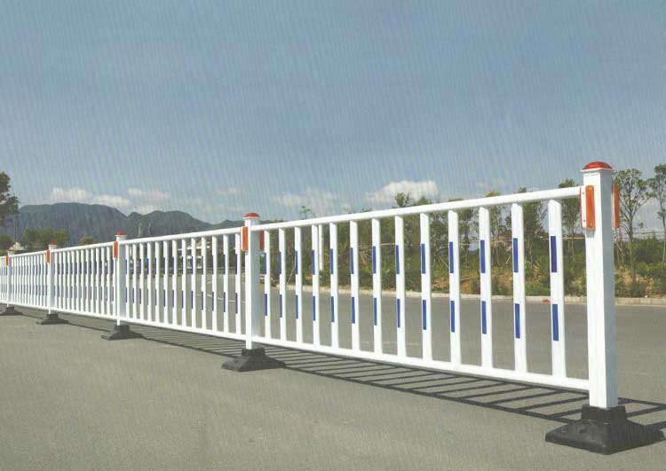 公路護(hù)欄 LO-GL-3