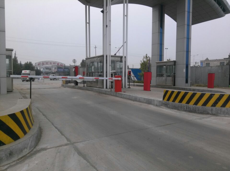 久昌慧科道閘穩(wěn)重大氣，格調(diào)非凡